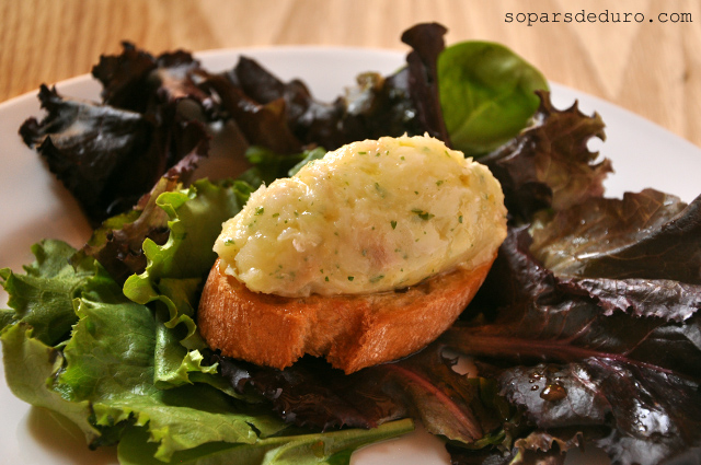 Montaditos de brandada de bacallà