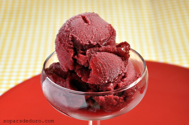 Sorbet de vi negre i fruits del bosc