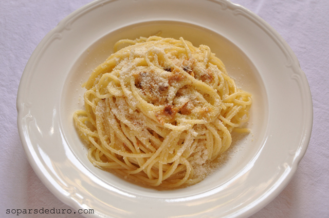 Spaghetti aglio, olio e peperoncino