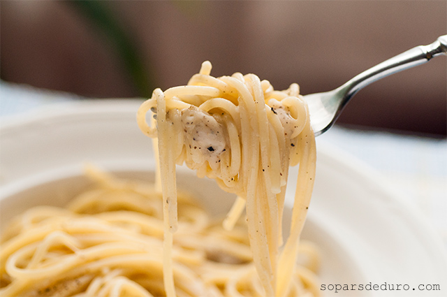 Spaghetti cacio e pepe