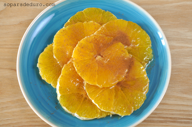 Taronja amb mel i canyella